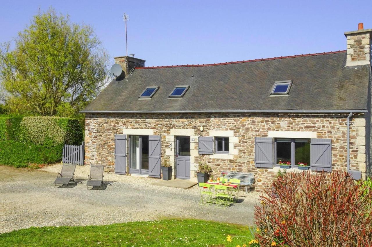 Comfortable Natural Stone House, Plouezec Екстер'єр фото
